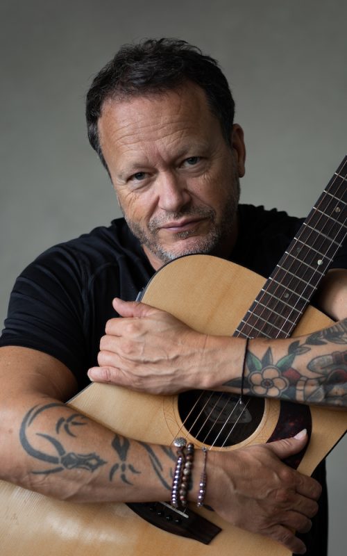 Keynote Van wereldtour naar innerlijke reis – over verandering, creativiteit en authenticiteit